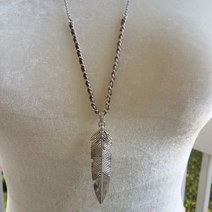 Lucky Brand Jewelry - NWT Lucky Brand Feather Pendant Necklace Lucky Brand Jewelry - NWT Lucky Brand Feather Pendant Necklace